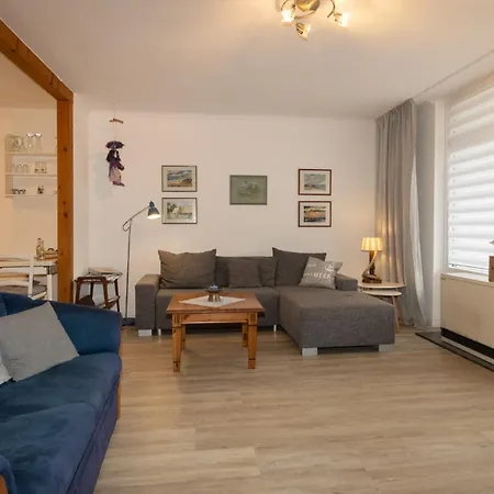 Ewald Apartment *